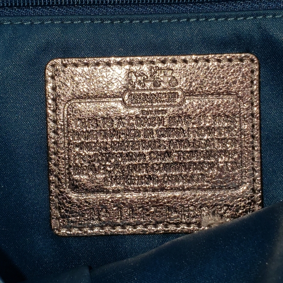 NWOT Coach Silver Metallic Leather Hobo Bag - Picture 6 of 7